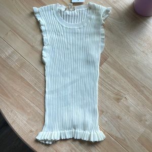 Ivory Sleeveless Ribbed Tank sleeveless size Medium
